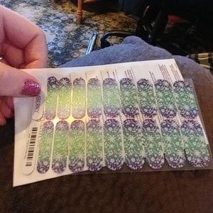 Tropical Forest *NEW* Jamberry Nail Wraps